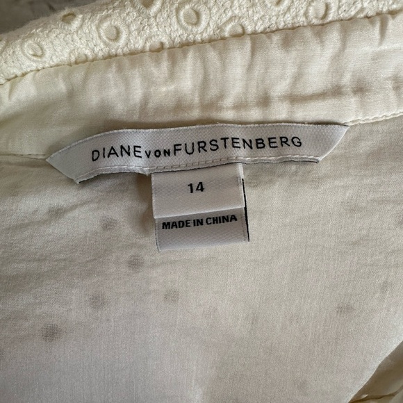 Diane von Furstenberg Eyelet Button Front Top - Picture 8 of 10